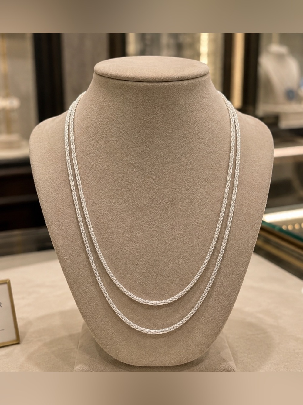 Elegant Sterling silver Necklace